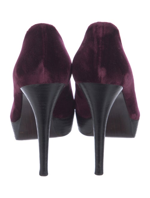 Stuart Weitzman Velvet Pumps