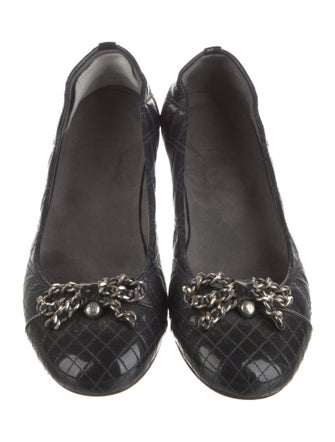 Stuart Weitzman Leather Chain-Link Accents Flats