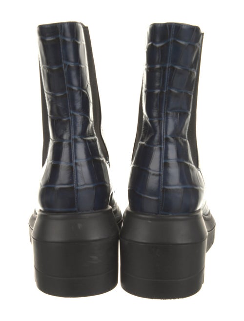 Stuart Weitzman Leather Chelsea Boots