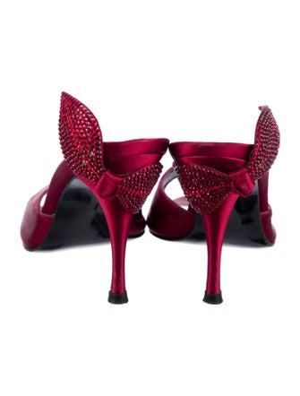 Stuart Weitzman Satin Bow Accents Slides