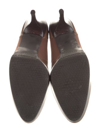 Stuart Weitzman Leather Pumps