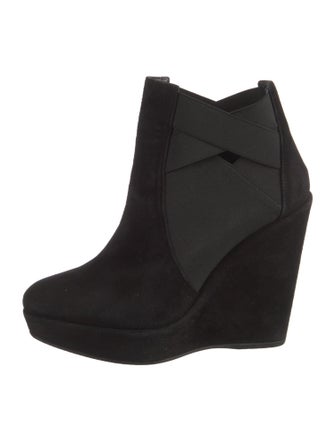 Stuart Weitzman Suede Boots