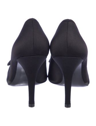 Stuart Weitzman Satin Bow Accents Pumps