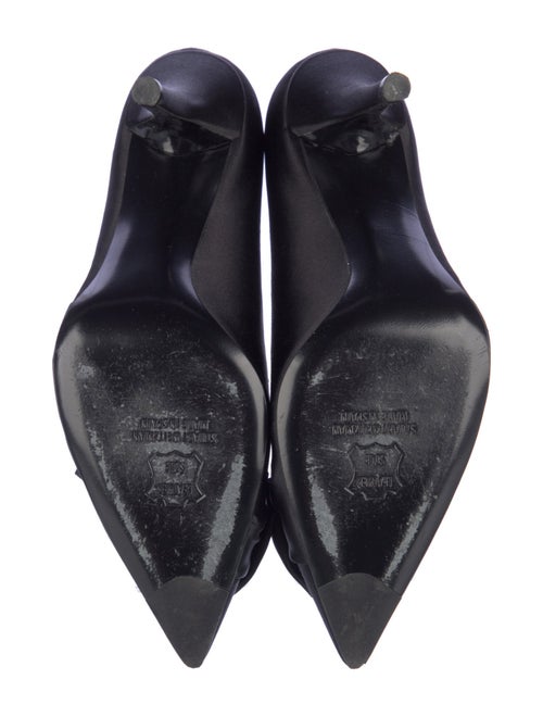 Stuart Weitzman Satin Bow Accents Pumps