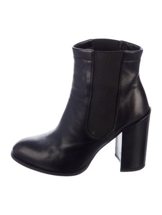 Stuart Weitzman Leather Chelsea Boots