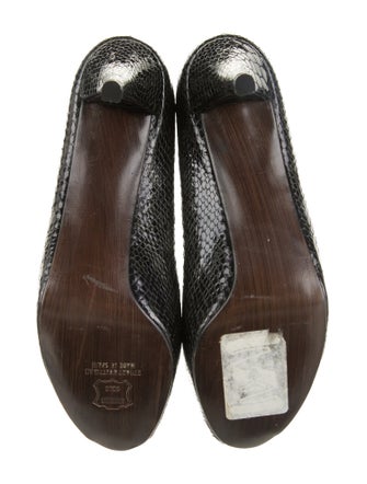 Stuart Weitzman Embossed Leather Animal Print Pumps