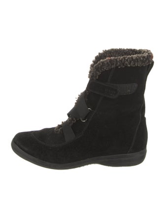 Stuart Weitzman Suede Snow Boots