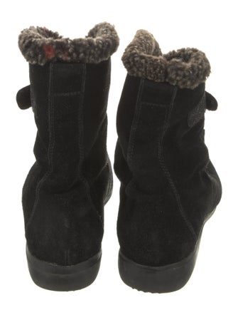 Stuart Weitzman Suede Snow Boots