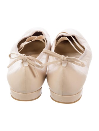 Stuart Weitzman Leather Bow Accents Ballet Flats