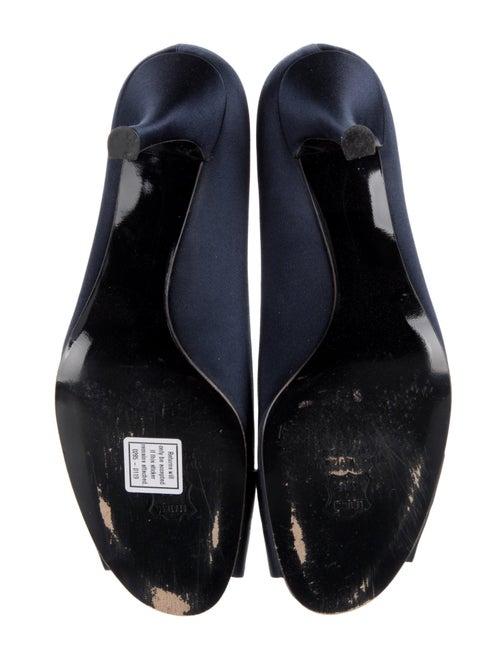 Stuart Weitzman Satin Pumps