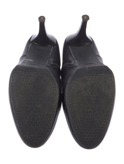 Stuart Weitzman Leather Pumps