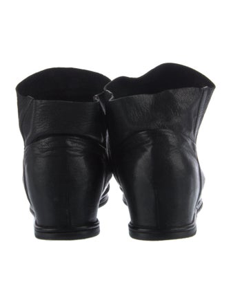 Stuart Weitzman Leather Chelsea Boots