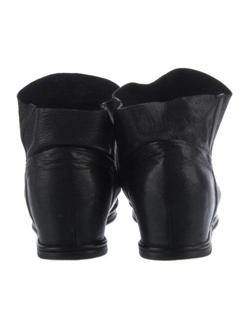 Stuart Weitzman Leather Chelsea Boots