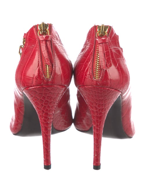 Stuart Weitzman Alligator Chain-Link Accents Pumps