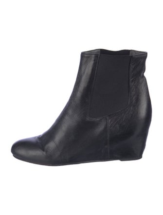Stuart Weitzman Leather Chelsea Boots