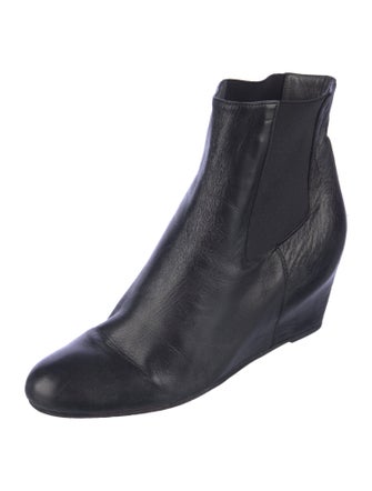 Stuart Weitzman Leather Chelsea Boots