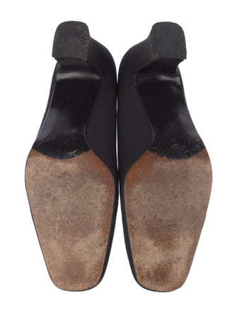 Stuart Weitzman Pumps