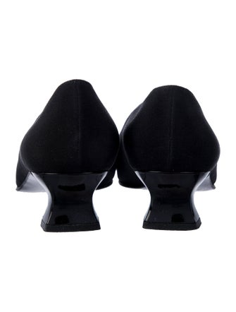 Stuart Weitzman Pumps