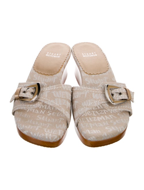 Stuart Weitzman Printed Slides