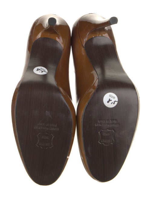 Stuart Weitzman Patent Leather Leather Trim Embellishment Pumps