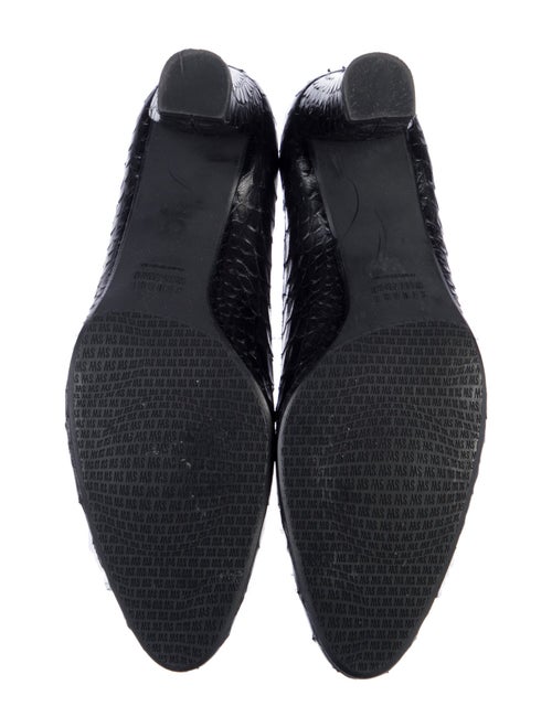 Stuart Weitzman Embossed Leather Printed Pumps