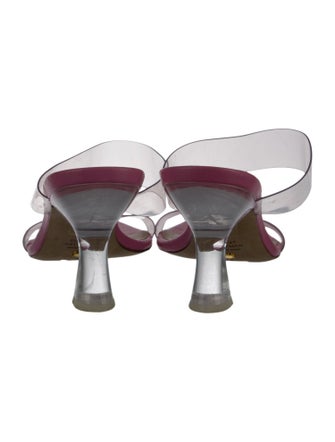 Stuart Weitzman Slides