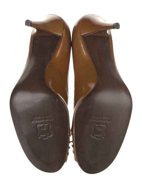 Stuart Weitzman Patent Leather Leather Trim Embellishment Pumps