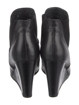 Stuart Weitzman Leather Chelsea Boots