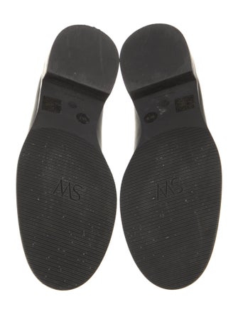 Stuart Weitzman Leather Chain-Link Accents Loafers