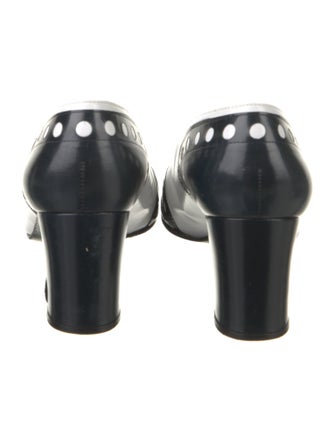 Stuart Weitzman Leather Pumps