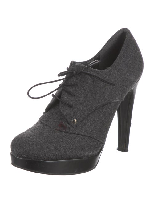 Stuart Weitzman Wool Pumps