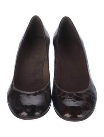 Stuart Weitzman Patent Leather Pumps