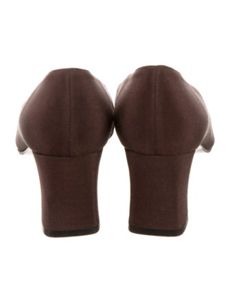 Stuart Weitzman Pumps