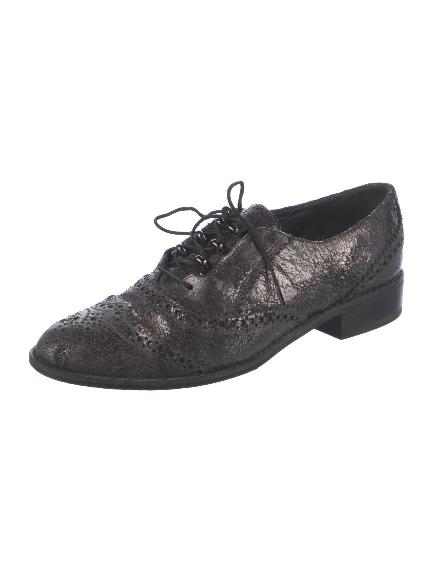 Stuart Weitzman Leather Scalloped Accent Oxfords