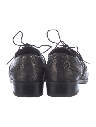 Stuart Weitzman Leather Scalloped Accent Oxfords