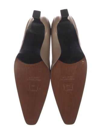 Stuart Weitzman Leather Pumps