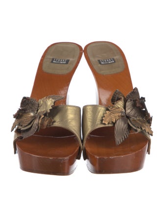 Stuart Weitzman Leather Floral Print Slides