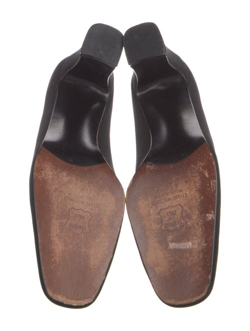 Stuart Weitzman Pumps