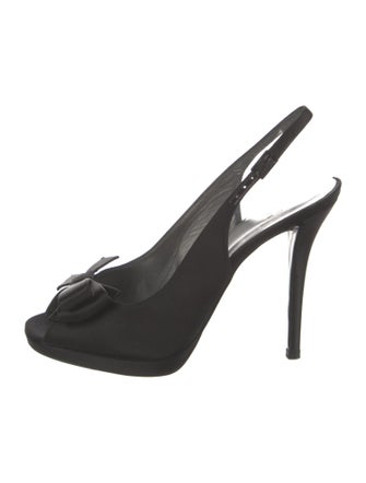 Stuart Weitzman Satin Bow Accents Slingback Pumps