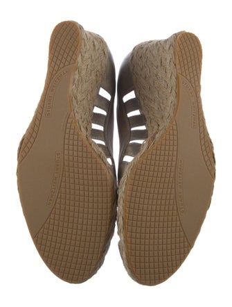 Stuart Weitzman Leather Cutout Accent Pumps