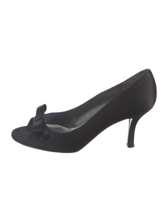 Stuart Weitzman Satin Bow Accents Pumps