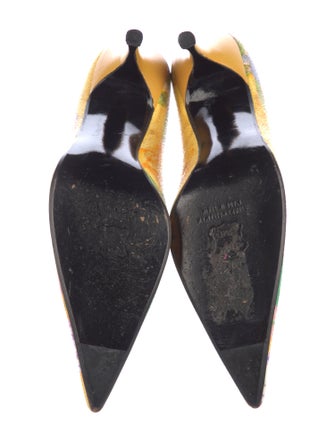 Stuart Weitzman Leather Floral Print Pumps