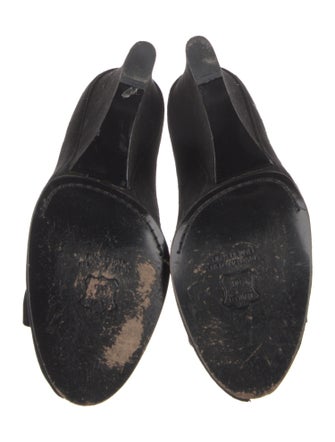 Stuart Weitzman Suede Bow Accents Pumps