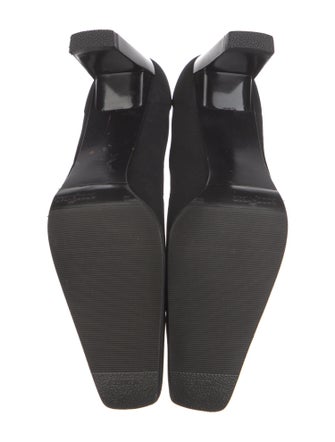 Stuart Weitzman Pumps