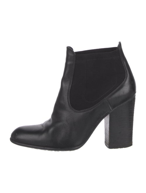 Stuart Weitzman Leather Chelsea Boots