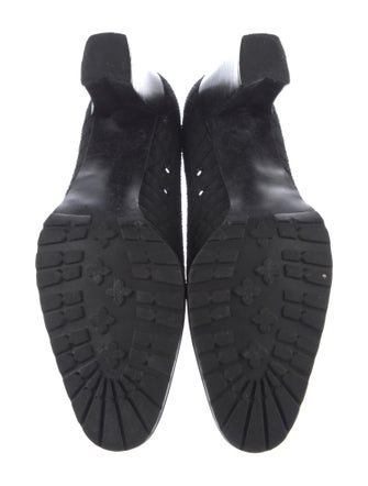 Stuart Weitzman Leather Printed Pumps