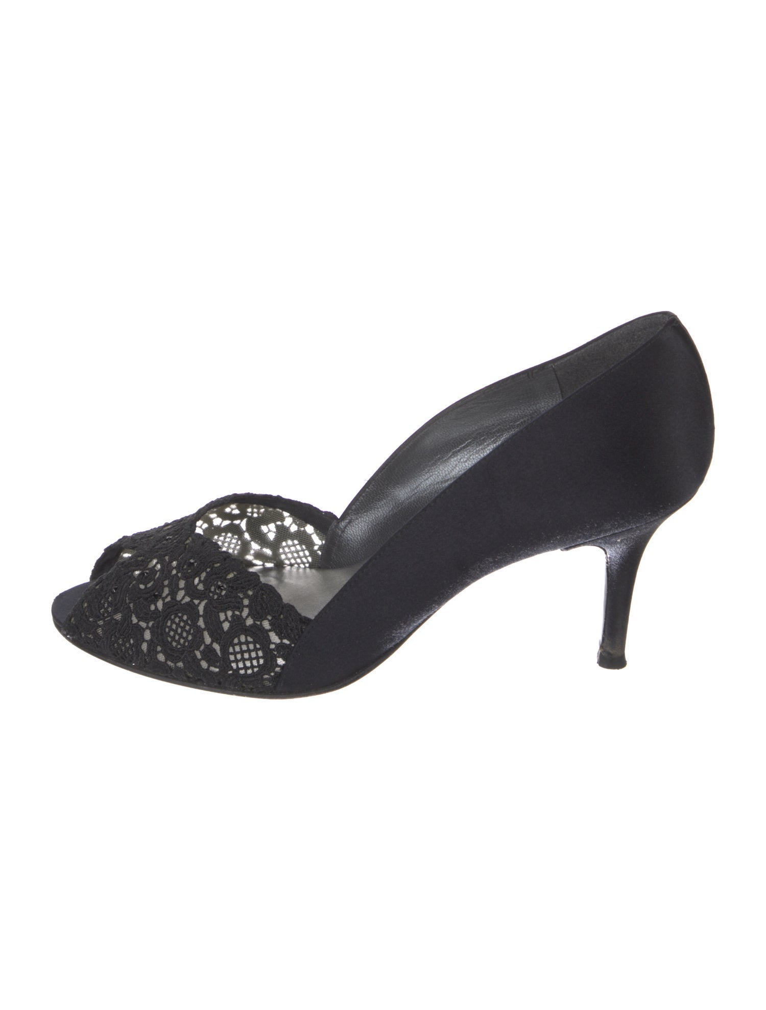 Stuart Weitzman Satin Lace Pattern Pumps