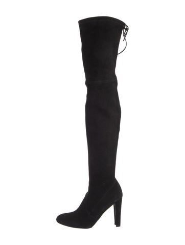 Pre-owned Stuart Weitzman Suede Boots In Black