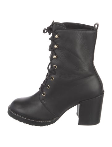 Pre-owned Stuart Weitzman Leather Lace-up Boots In Black