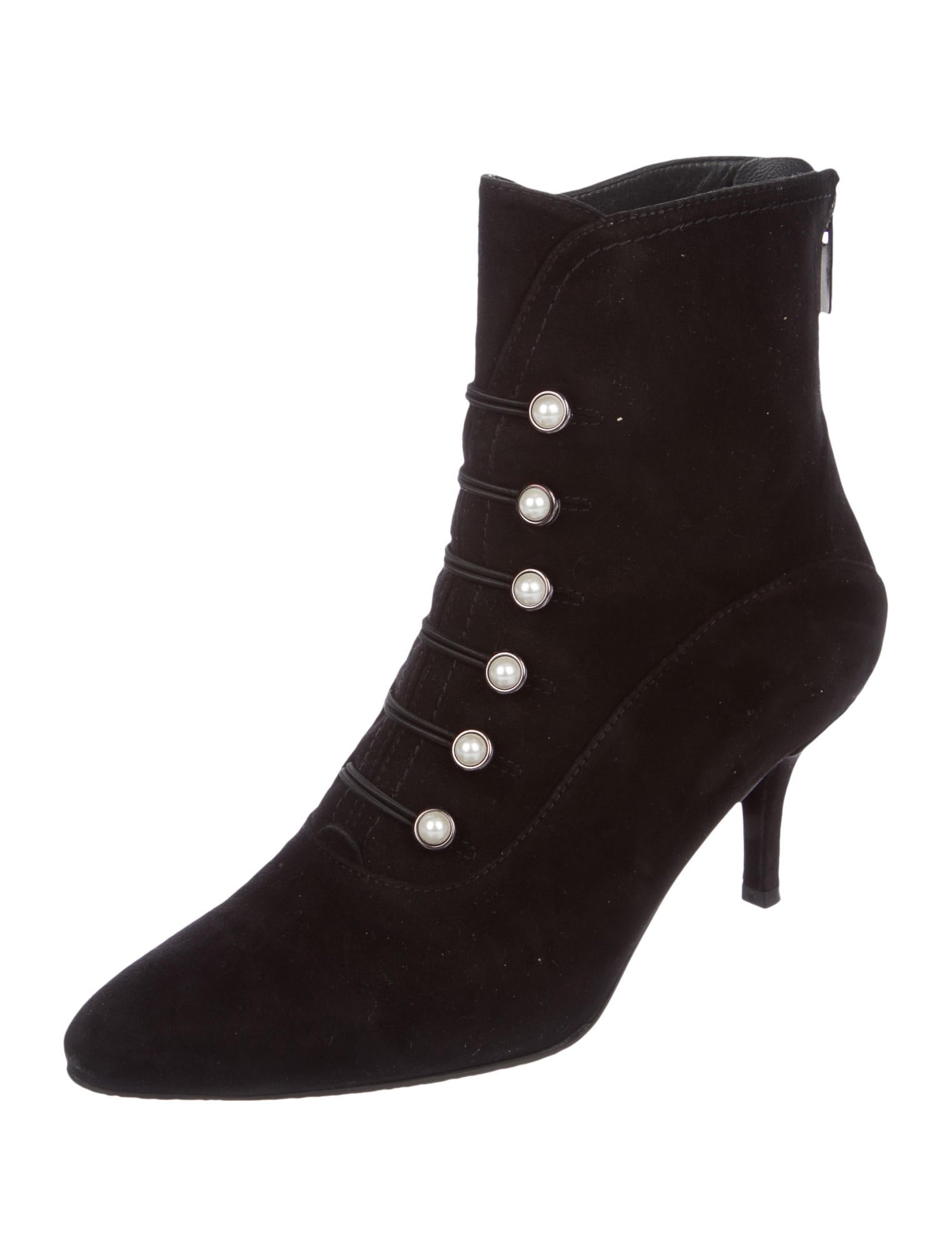 stuart weitzman pearl boots